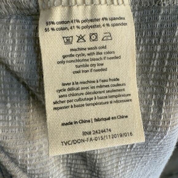 DONNI one-size-fits all, Large-3X  gray, & white striped  knit cardigan #3783 - Picture 7 of 8